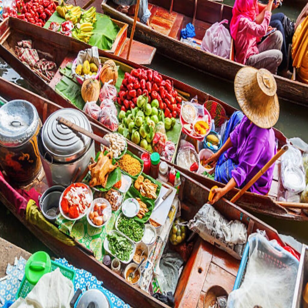 nikmati makanan terbaik ketika travel