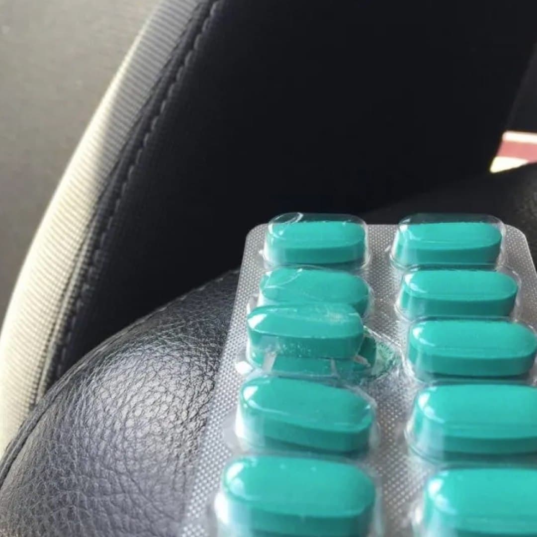 别把药物置放在车内